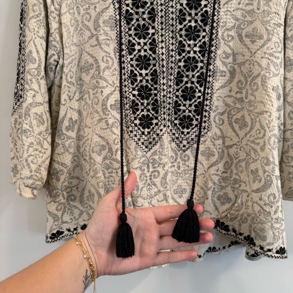 Women’s Ivy Jane Cream and Black Boho Blouse size small - Picture 4 of 6